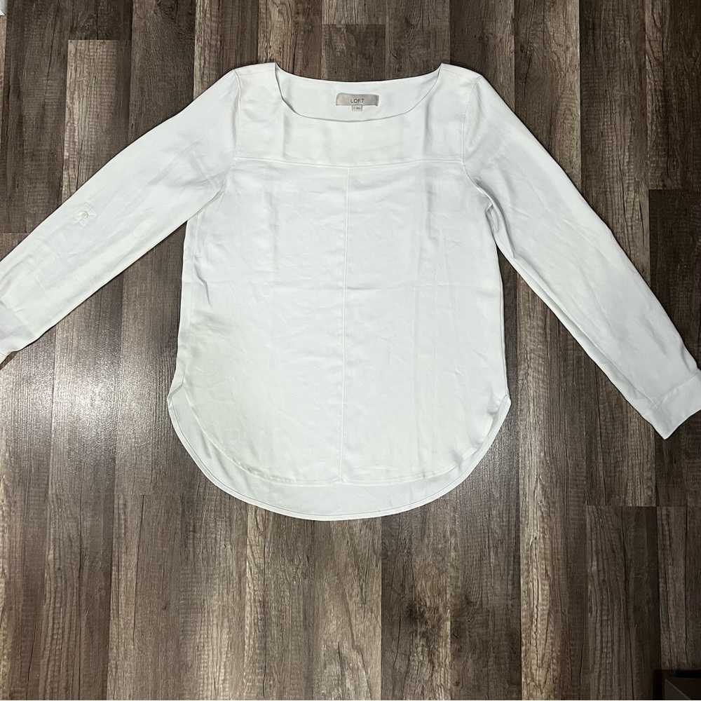 LOFT Women’s blouse. Size S